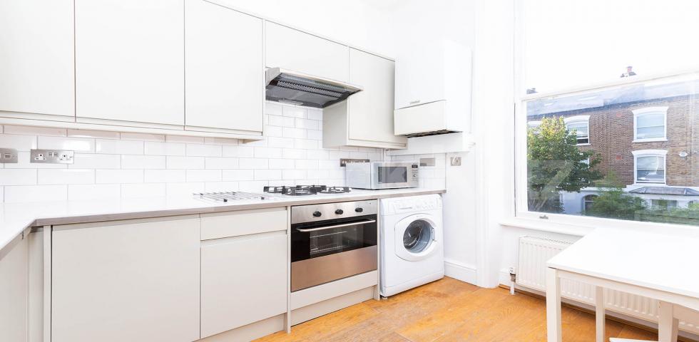 			NEW INSTRUCTION!, 1 Bedroom, 1 bath, 1 reception Flat			 Cheverton Road, Whitehall Park